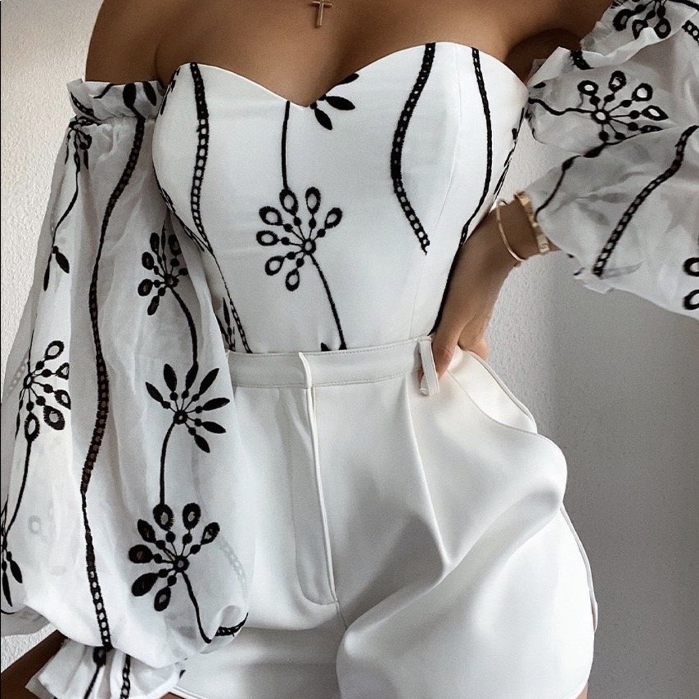 ELYSE Bodysuit